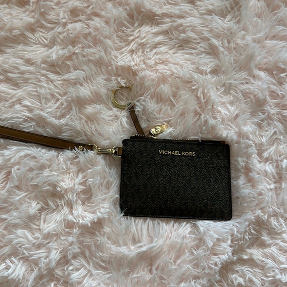 Mini Michael Kors Wallet - Picture 1 of 2